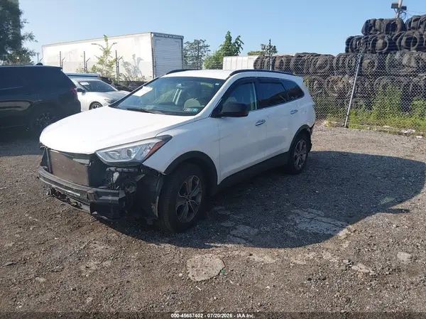 KM8SMDHF2GU156102 2016 HYUNDAI SANTA FE - Image 2