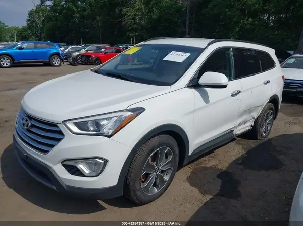 KM8SMDHF2GU161459 2016 HYUNDAI SANTA FE - Image 2