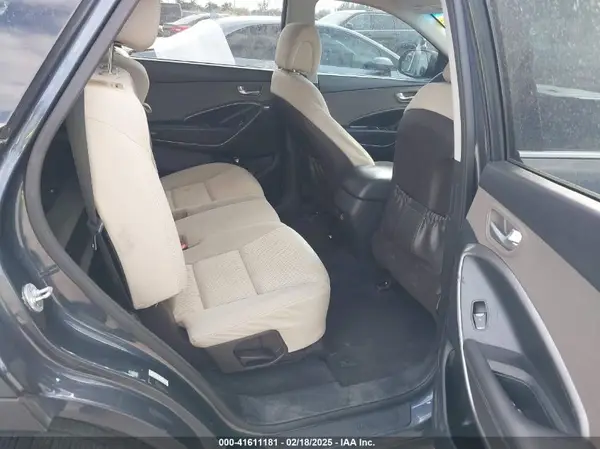 KM8SMDHF2HU167392 2017 HYUNDAI SANTA FE - Image 8