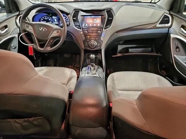 KM8SMDHF2HU218471 2017 HYUNDAI SANTA FE - Image 8