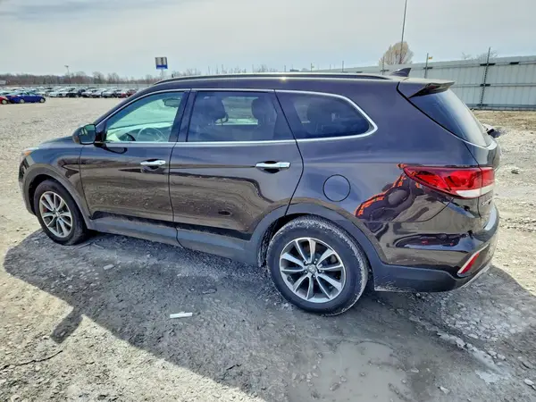 KM8SMDHF2KU302894 2019 HYUNDAI SANTA FE - Image 2