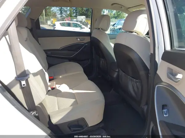 KM8SMDHF2KU307271 2019 HYUNDAI SANTA FE - Image 8