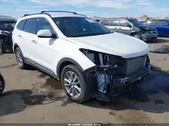 KM8SMDHF2KU307318 2019 HYUNDAI SANTA FE