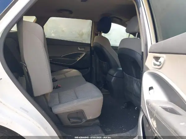 KM8SMDHF3GU151619 2016 HYUNDAI SANTA FE - Image 8
