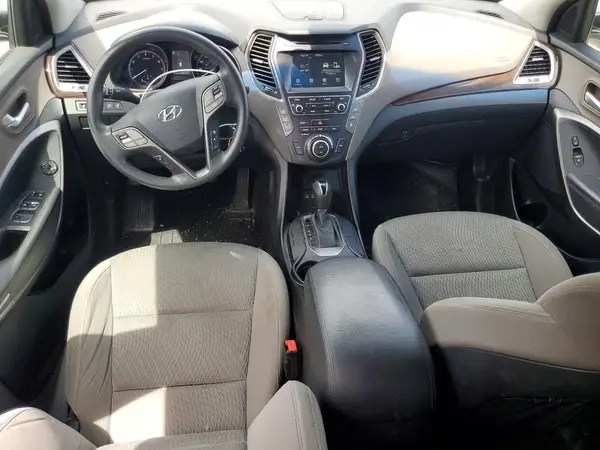 KM8SMDHF3HU170642 2017 HYUNDAI SANTA FE - Image 8