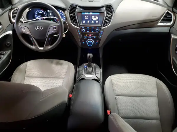 KM8SMDHF3HU176926 2017 HYUNDAI SANTA FE - Image 8