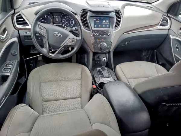 KM8SMDHF3HU176960 2017 HYUNDAI SANTA FE - Image 8