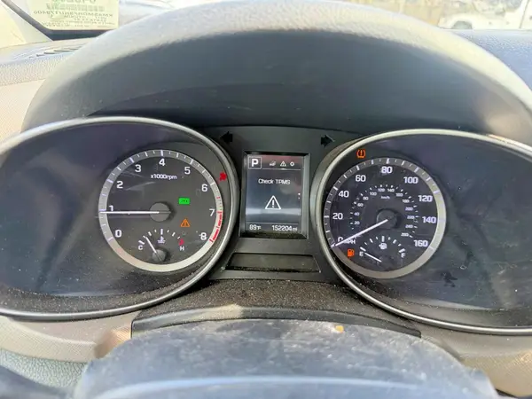 KM8SMDHF3HU179406 2017 HYUNDAI SANTA FE - Image 8