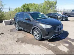 KM8SMDHF3HU184427 2017 HYUNDAI SANTA FE