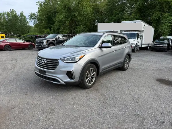 KM8SMDHF3HU208080 2017 HYUNDAI SANTA FE - Image 2