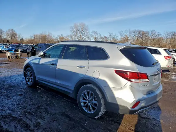 KM8SMDHF3HU208855 2017 HYUNDAI SANTA FE - Image 2