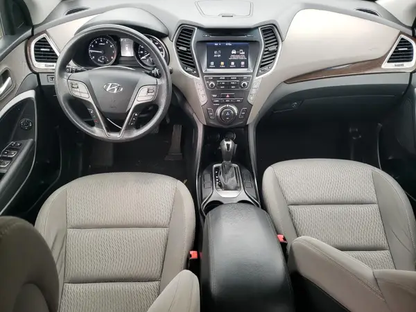 KM8SMDHF3HU209083 2017 HYUNDAI SANTA FE - Image 8