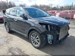 KM8SMDHF3HU209987 2017 HYUNDAI SANTA FE