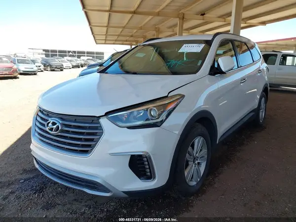 KM8SMDHF3HU213683 2017 HYUNDAI SANTA FE - Image 2