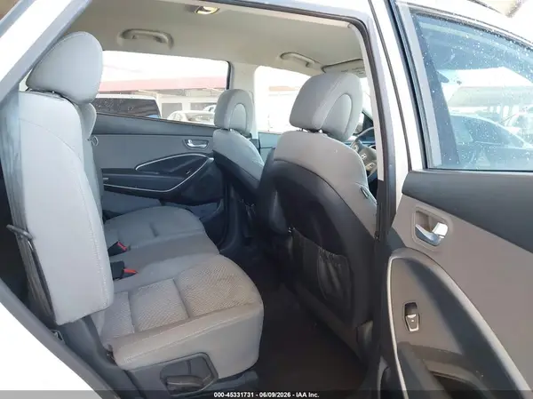 KM8SMDHF3HU213683 2017 HYUNDAI SANTA FE - Image 8