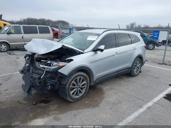 KM8SMDHF3HU217099 2017 HYUNDAI SANTA FE - Image 2