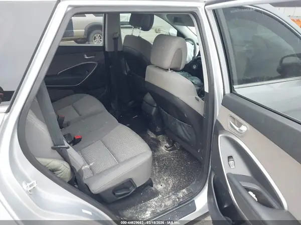 KM8SMDHF3HU217099 2017 HYUNDAI SANTA FE - Image 8