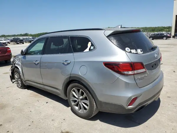 KM8SMDHF3HU221752 2017 HYUNDAI SANTA FE - Image 2