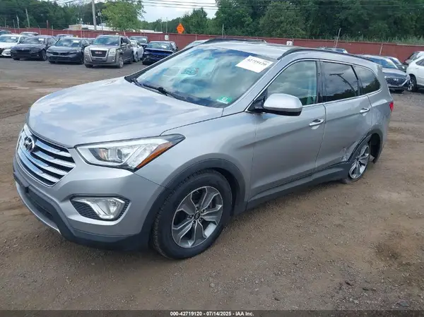 KM8SMDHF4GU146087 2016 HYUNDAI SANTA FE - Image 2