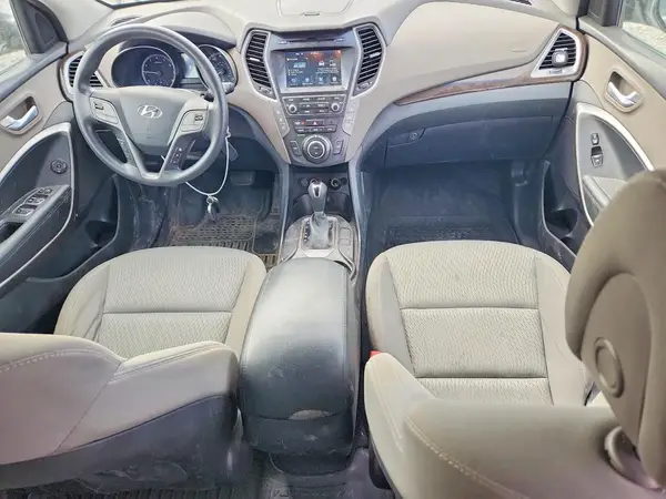 KM8SMDHF4HU202823 2017 HYUNDAI SANTA FE - Image 8