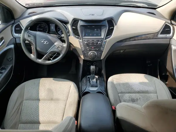 KM8SMDHF4HU208444 2017 HYUNDAI SANTA FE - Image 8