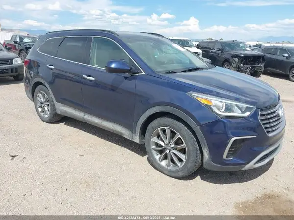 KM8SMDHF4HU209397 2017 HYUNDAI SANTA FE - Image 1