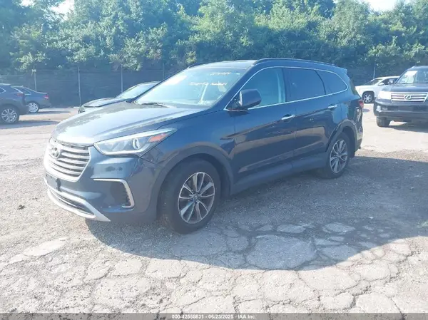 KM8SMDHF4HU216284 2017 HYUNDAI SANTA FE - Image 2