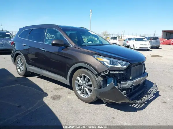 KM8SMDHF4HU217175 2017 HYUNDAI SANTA FE - Image 1