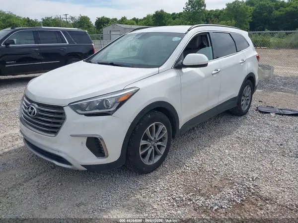 KM8SMDHF4HU255022 2017 HYUNDAI SANTA FE - Image 2