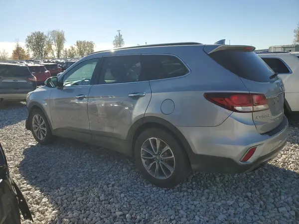 KM8SMDHF4HU255893 2017 HYUNDAI SANTA FE - Image 2