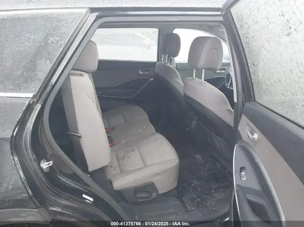 KM8SMDHF4JU261862 2018 HYUNDAI SANTA FE - Image 8