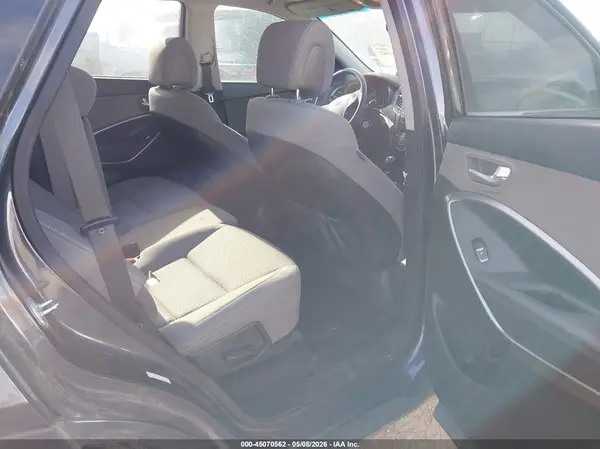 KM8SMDHF4JU283201 2018 HYUNDAI SANTA FE - Image 8