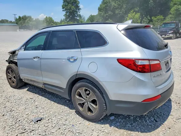 KM8SMDHF5GU147944 2016 HYUNDAI SANTA FE - Image 2