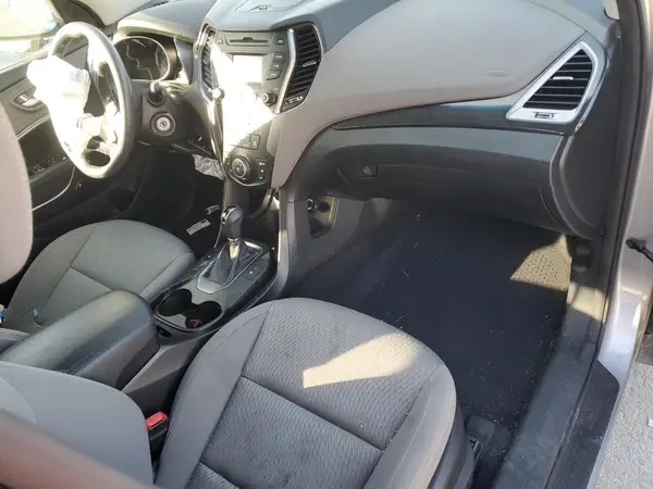 KM8SMDHF5GU163836 2016 HYUNDAI SANTA FE - Image 8