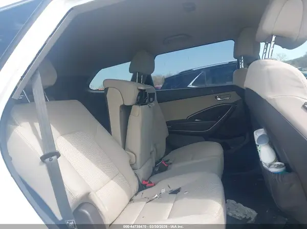 KM8SMDHF5HU165667 2017 HYUNDAI SANTA FE - Image 8