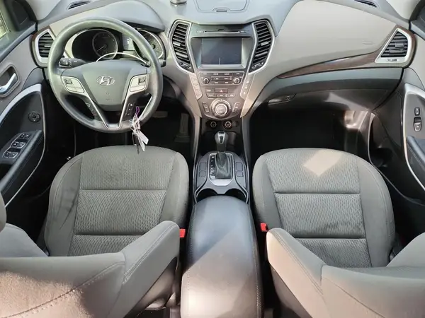 KM8SMDHF5HU169444 2017 HYUNDAI SANTA FE - Image 8
