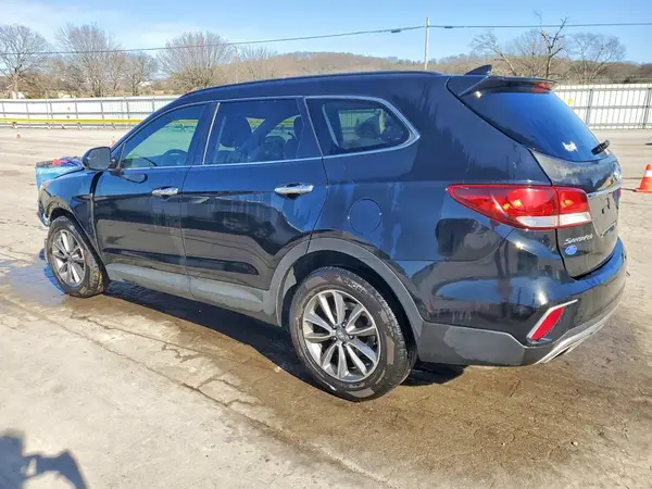 KM8SMDHF5HU169587 2017 HYUNDAI SANTA FE - Image 2