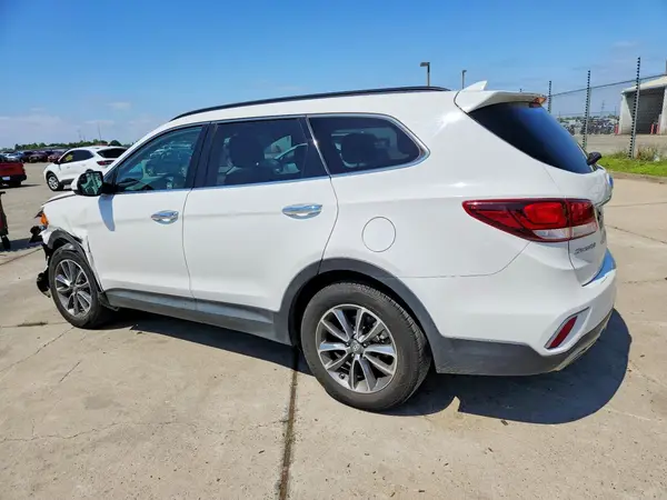 KM8SMDHF5HU178483 2017 HYUNDAI SANTA FE - Image 2