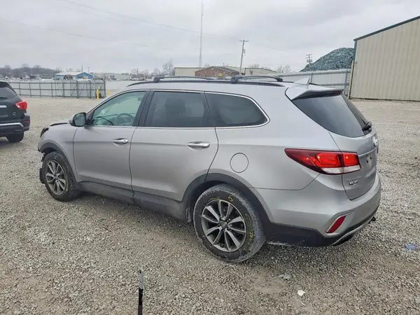 KM8SMDHF5HU182680 2017 HYUNDAI SANTA FE - Image 2