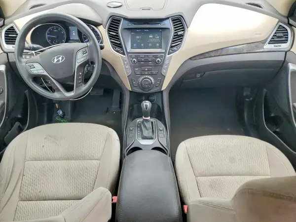 KM8SMDHF5HU200174 2017 HYUNDAI SANTA FE - Image 8