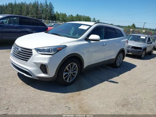 KM8SMDHF5HU218643 2017 HYUNDAI SANTA FE - Image 2