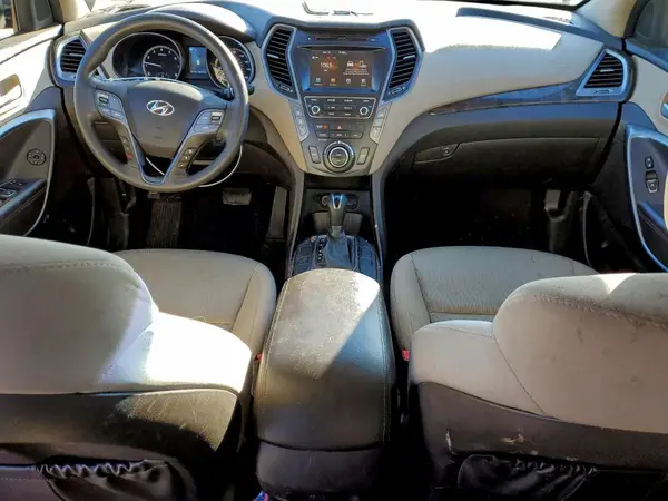 KM8SMDHF5HU223387 2017 HYUNDAI SANTA FE - Image 8