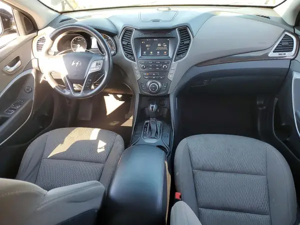 KM8SMDHF5HU223597 2017 HYUNDAI SANTA FE - Image 8