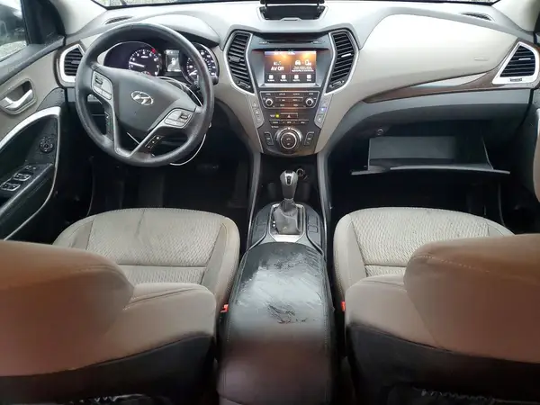 KM8SMDHF5HU228184 2017 HYUNDAI SANTA FE - Image 8