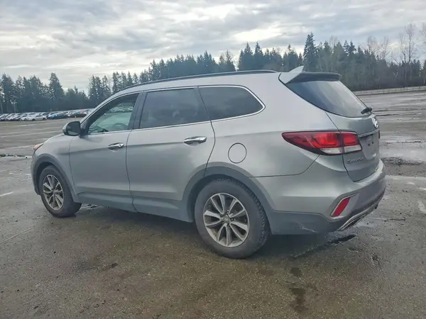 KM8SMDHF5HU233269 2017 HYUNDAI SANTA FE - Image 2