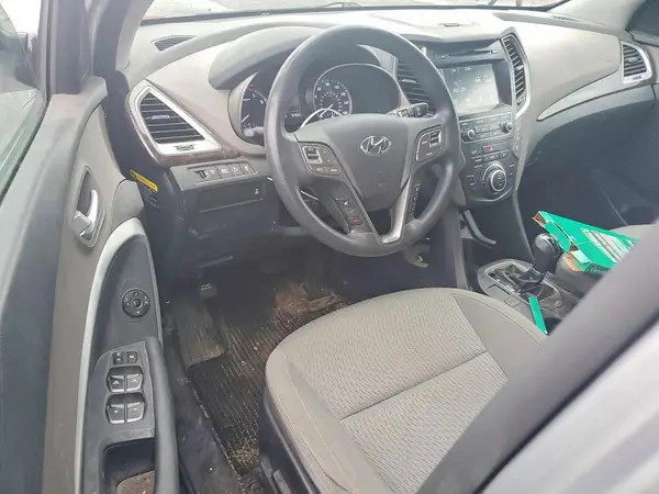 KM8SMDHF5HU233269 2017 HYUNDAI SANTA FE - Image 8
