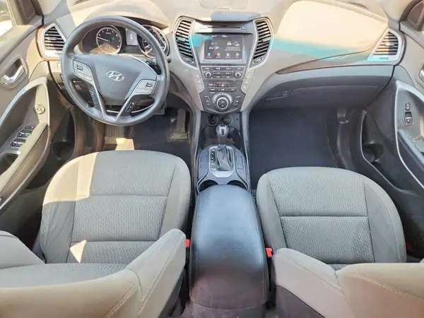 KM8SMDHF5HU249407 2017 HYUNDAI SANTA FE - Image 8