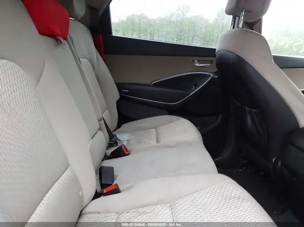 KM8SMDHF6GU142588 2016 HYUNDAI SANTA FE - Image 8