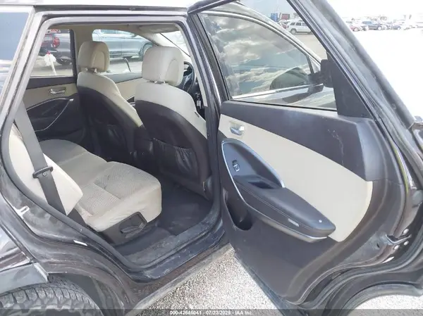 KM8SMDHF6GU151694 2016 HYUNDAI SANTA FE - Image 8