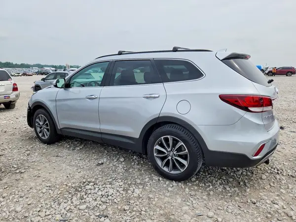KM8SMDHF6HU174250 2017 HYUNDAI SANTA FE - Image 2